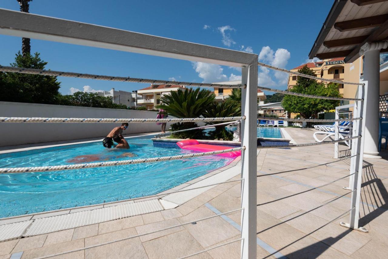 Hotel Paradiso Grottammare Esterno foto